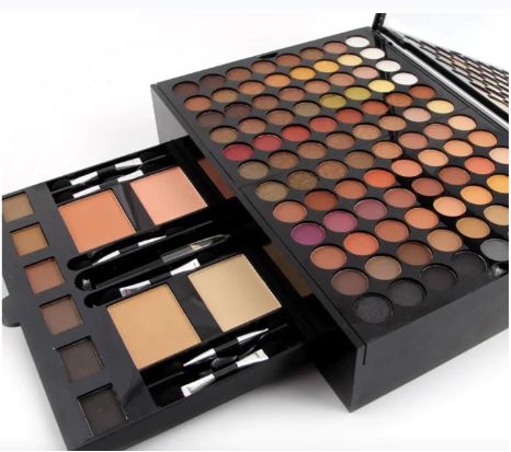 Coffret Maquillage Complet — L’Essentiel Beauté